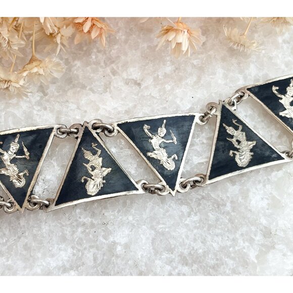 Siam Sterling Silver Triangular Multi God & Goddess Figure 925 Vintage Bracelet - Picture 1 of 10